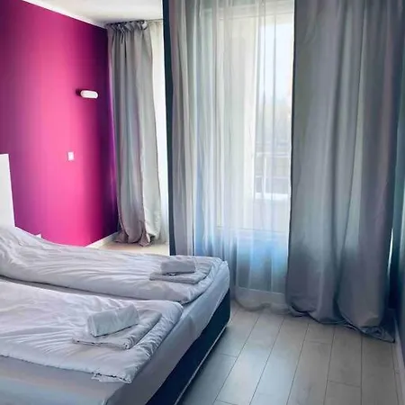 Magenta With Free Wifi Διαμέρισμα