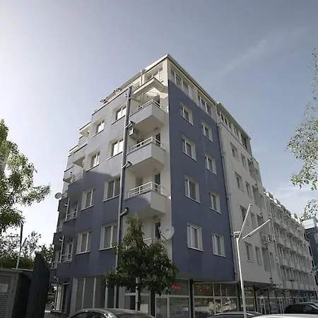 Magenta With Free Wifi * Sofia